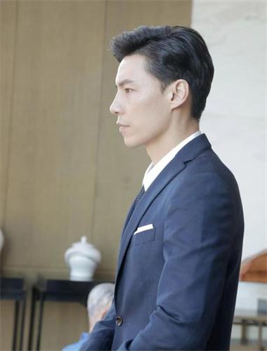 励志网剧《未婚辣妈》开机 4.jpg