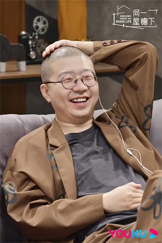 单人-李诞.jpg