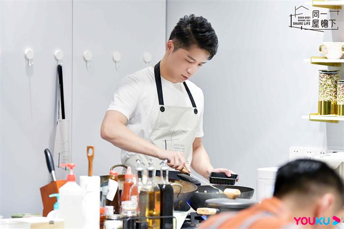 0114-刘可力单人.jpg