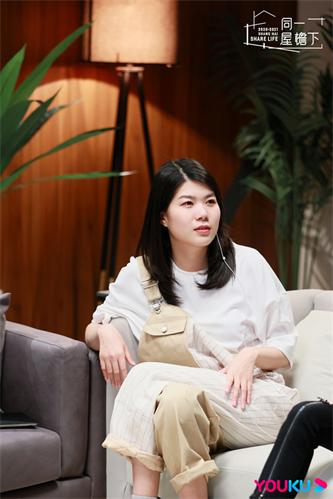 杨笠单人.jpg