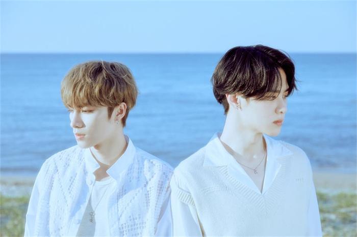威神V(WayV)-KUN&XIAOJUN 1.jpg