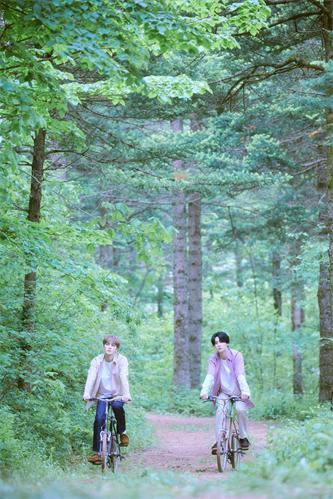威神V(WayV)-KUN&XIAOJUN 2.jpg