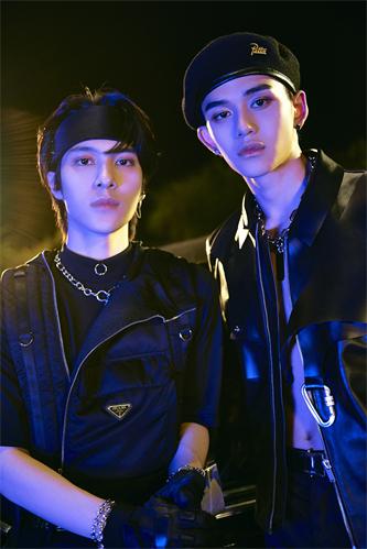 威神V(WayV)-LUCAS&HENDERY 《Jalapeño》宣传照 2.jpg