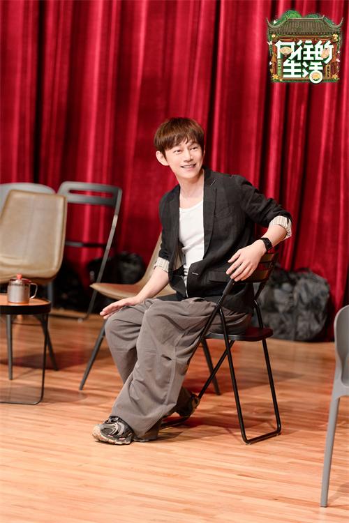 1758858424207713.jpg 2.jpg